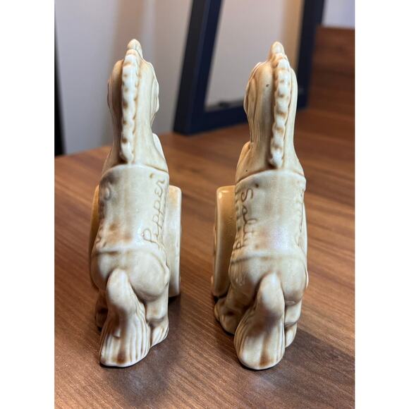 Vintage Horse Salt & Pepper Shakers Wagon Wheel Design Ceramic Tan Pair - Picture 3 of 5